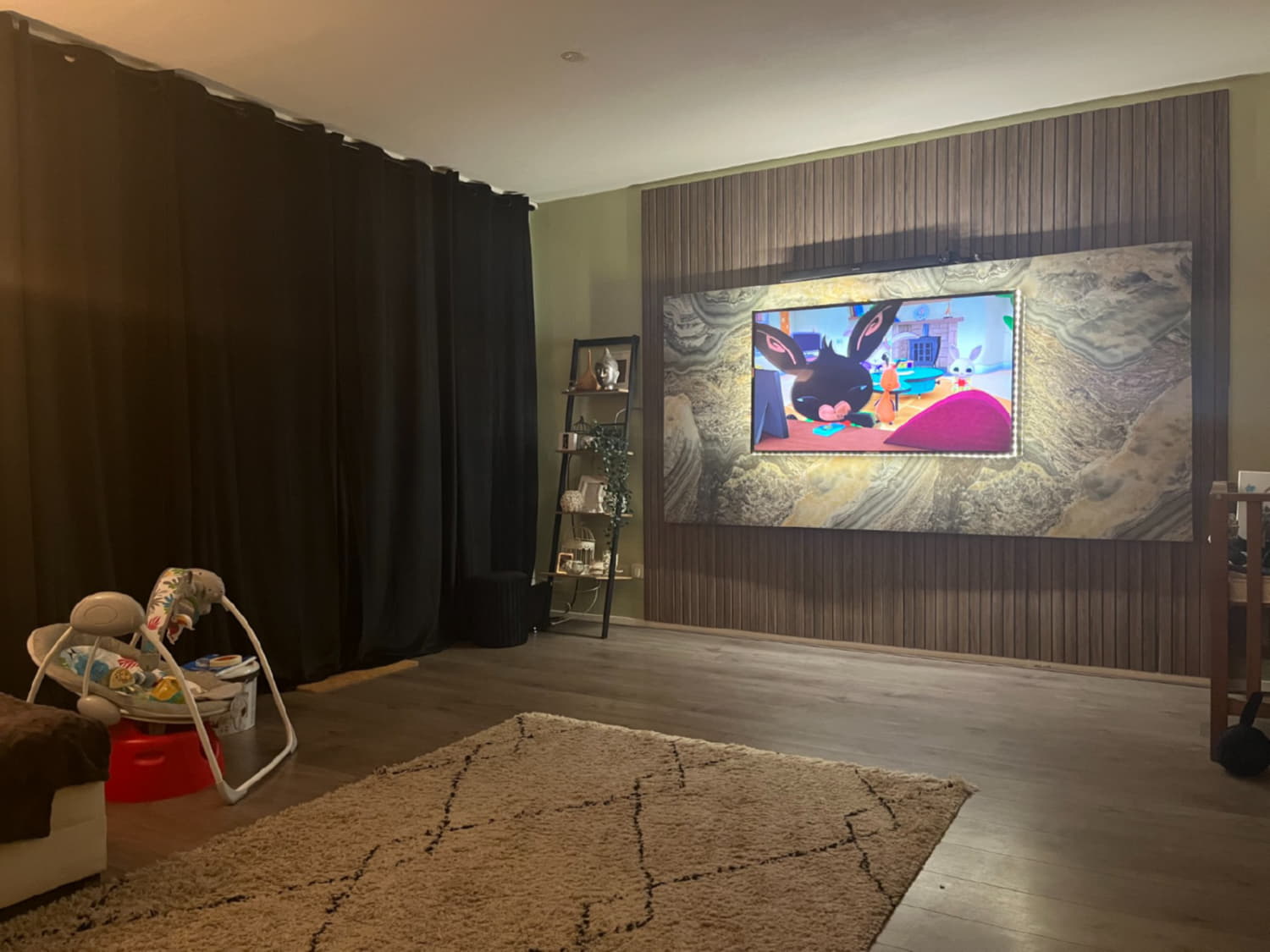 AKU eps berken grijs cinewall